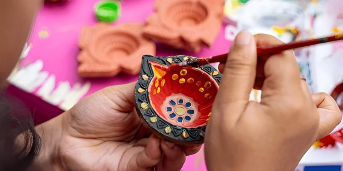 Painted Clay Diyas