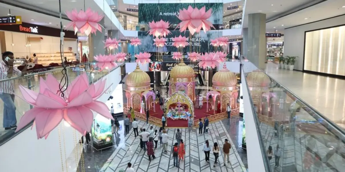 Festive mall decoration