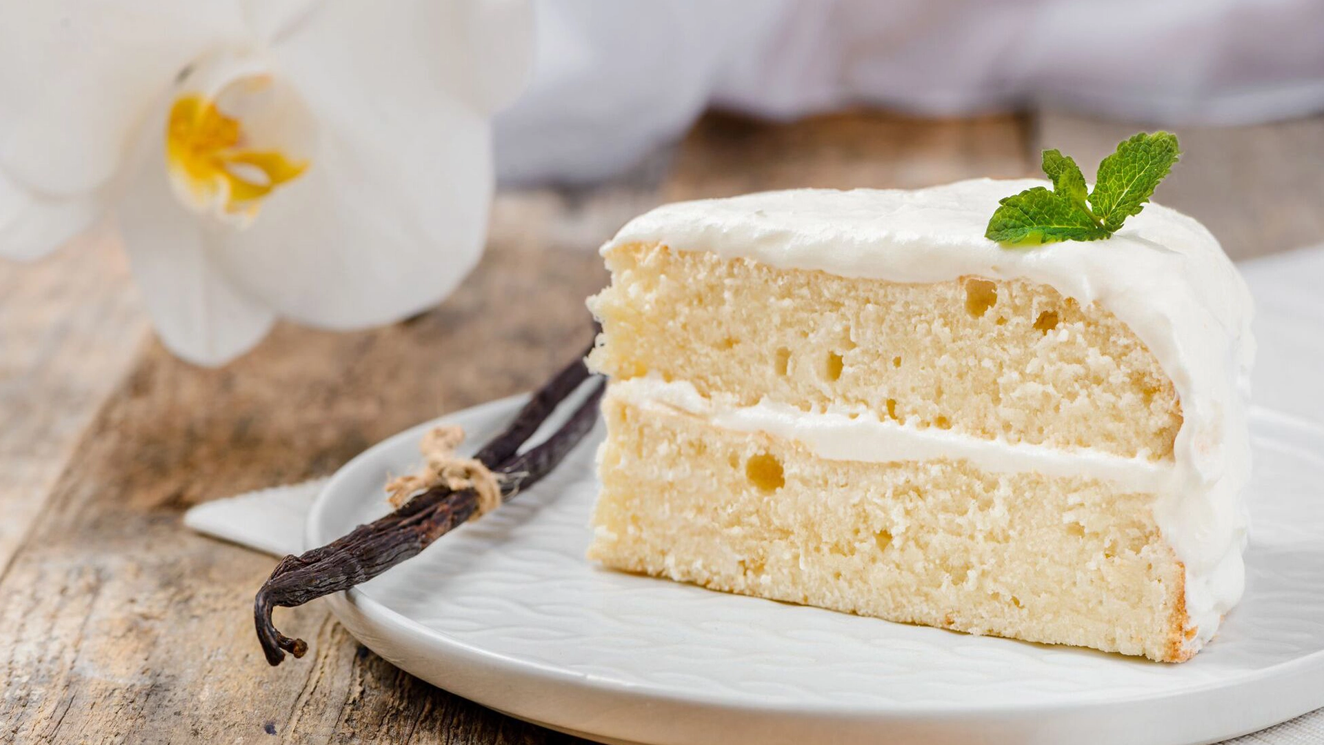 Classic-Vanilla-Cake