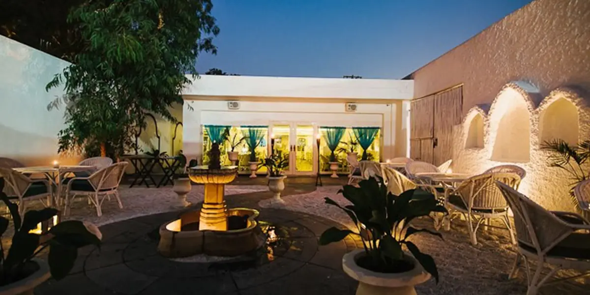 Virgin Courtyard – Sector 7